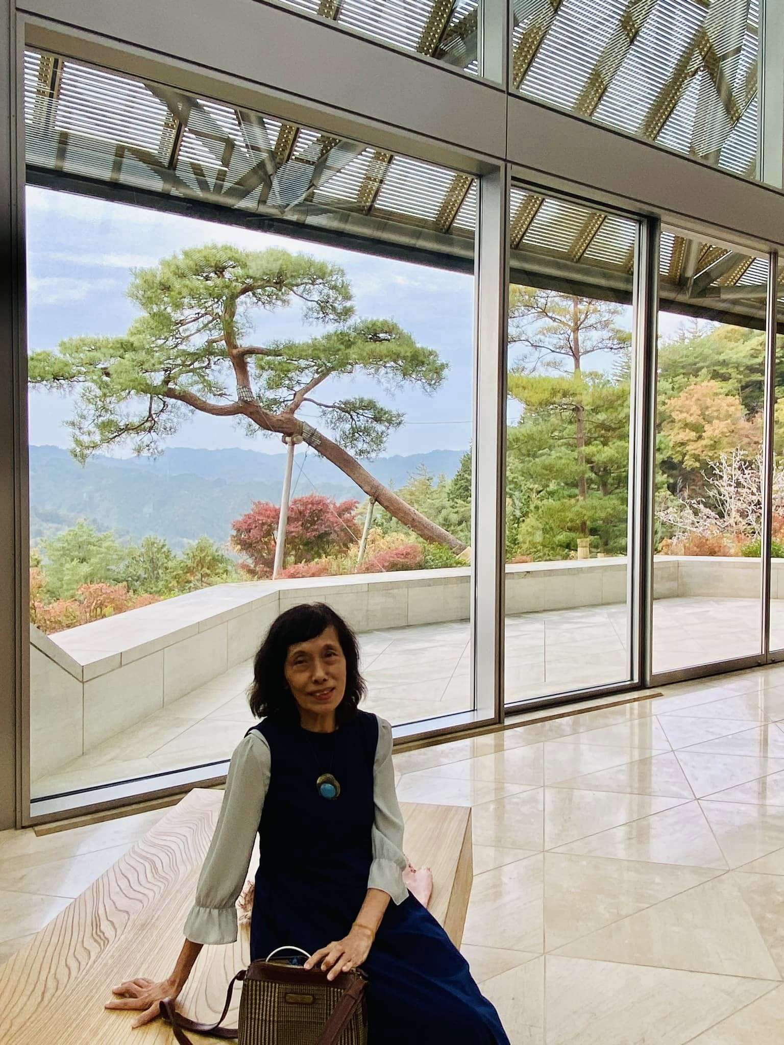 副刊/以桃花源為意象的MIHO美術館 1218松與長椅