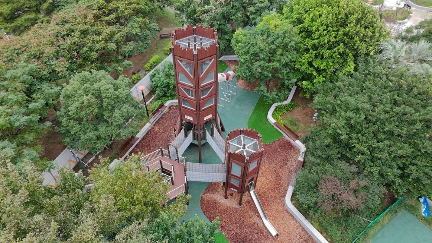 假日放電好去處!中壢光明公園打造全新遊戲場 落實兒童友善環境 2 奇幻樹屋挑戰區完工照