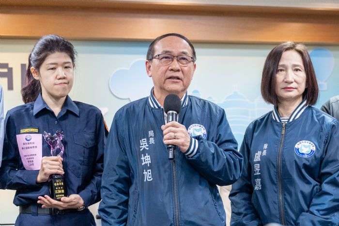 守護婦幼安全!桃園2警察獲紫絲帶獎肯定 20241204155116796