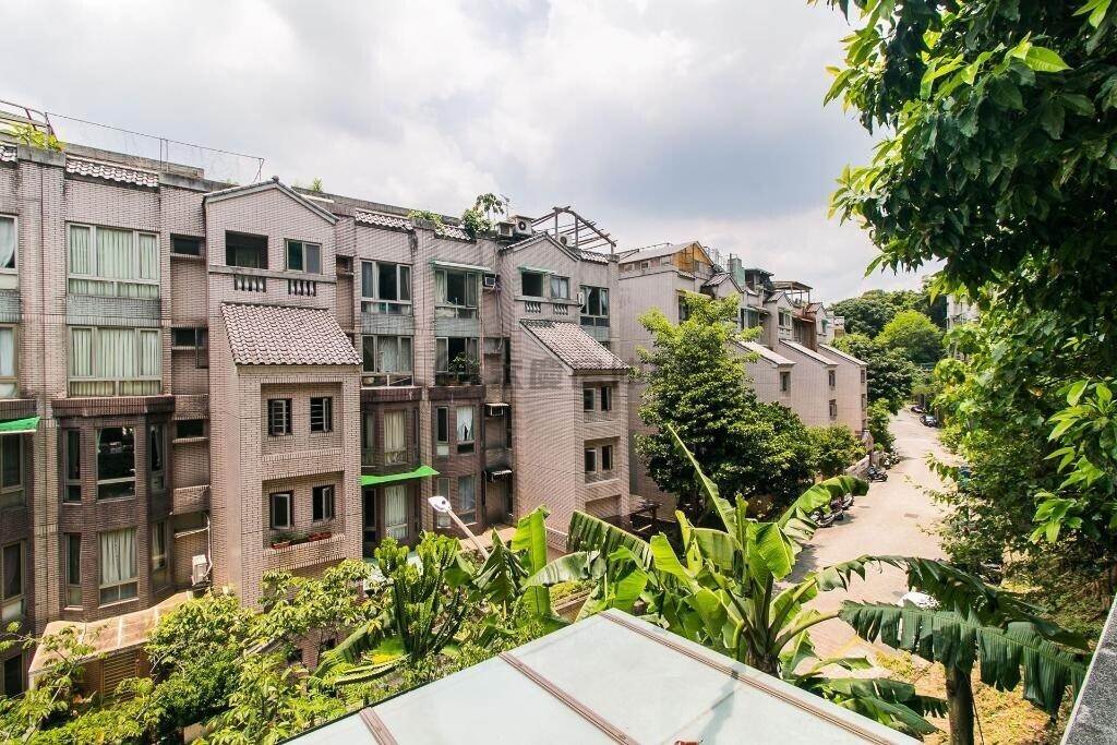 無敵夜景價格超甜!新北2字頭「套房~4房都有」 房仲曝社區都住這些人