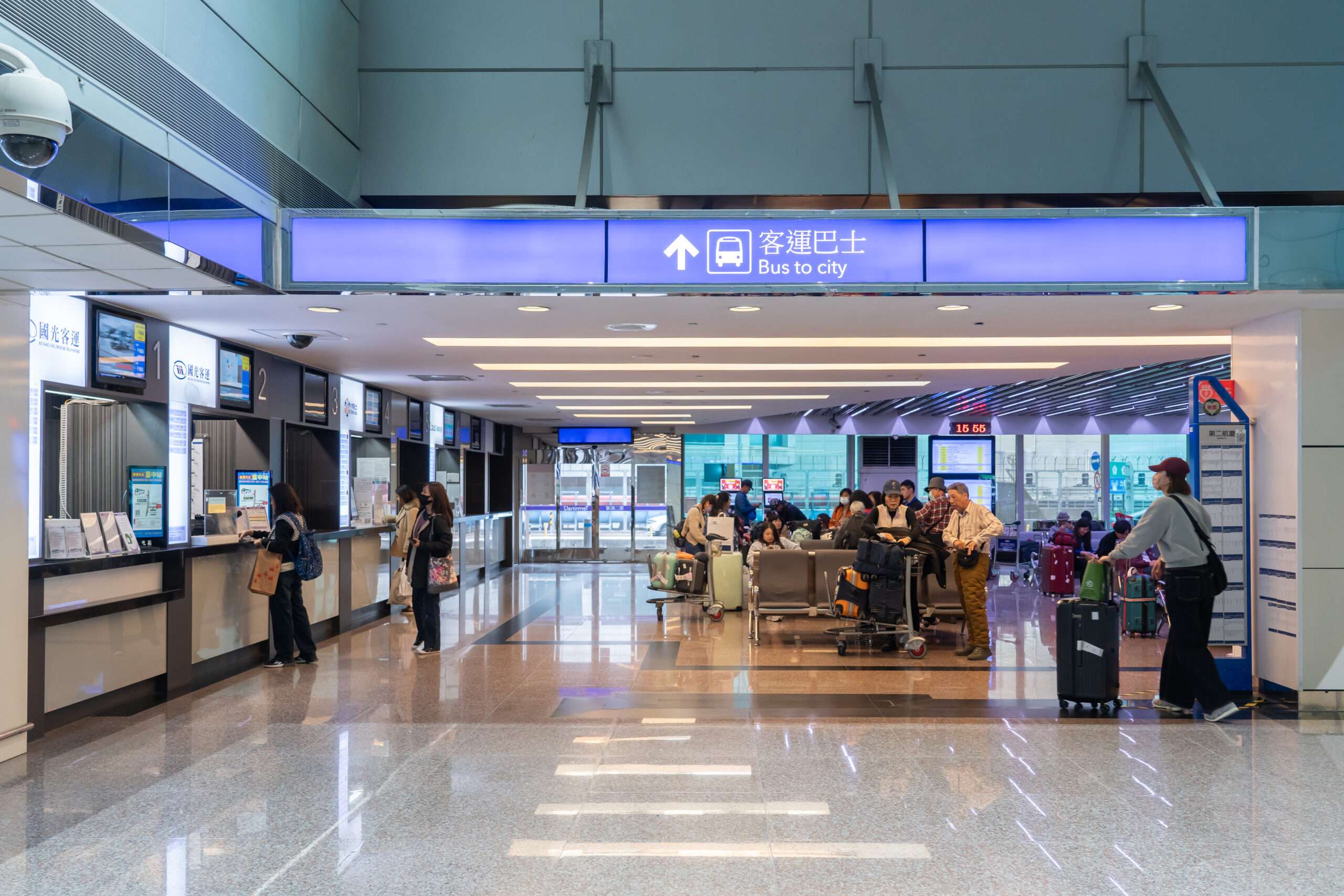 年末出國夯 桃機籲旅客善用自助報到、行李托運 3 1 2 scaled