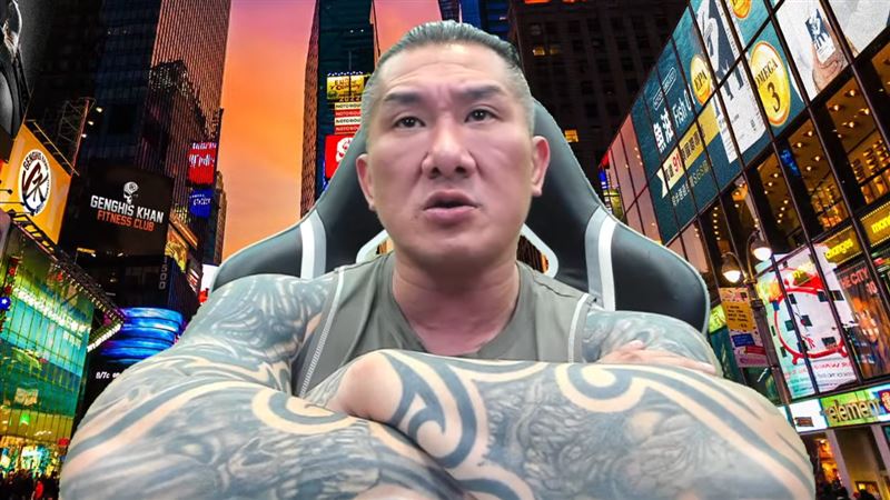 自曝做過「球版」遭廠商切割 館長曝心聲