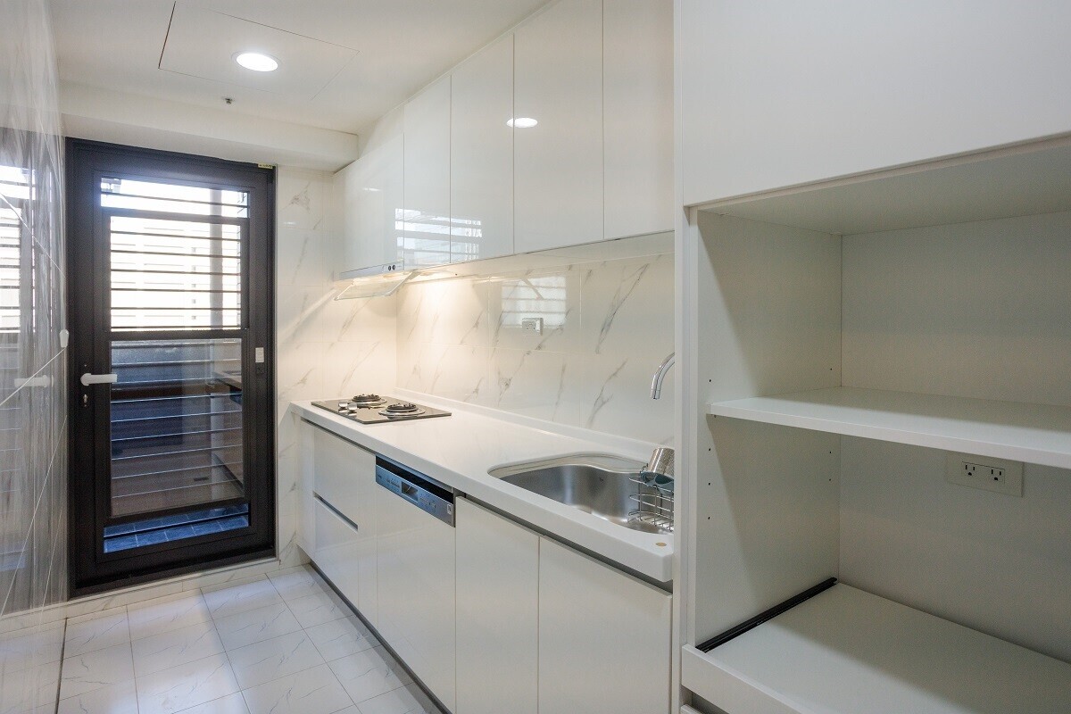 新建案格局廚房擺在「這位置」 過來人搖頭:痛苦不堪