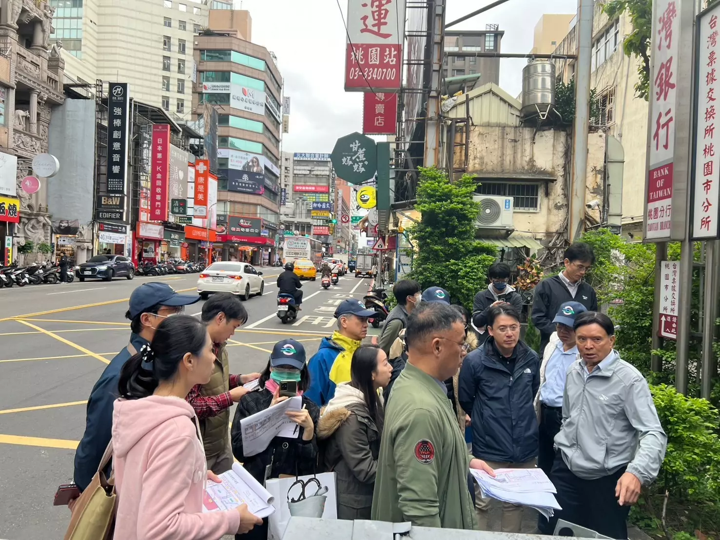 桃捷棕線拚明年底前動工 這路段騎樓將打通、整平 桃捷棕線拚明年底前動工 這路段騎樓將打通、整平