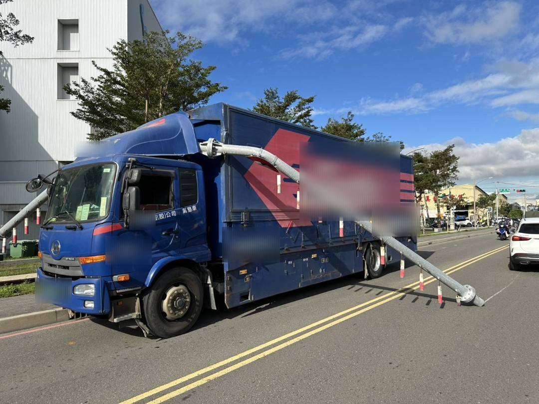 546055