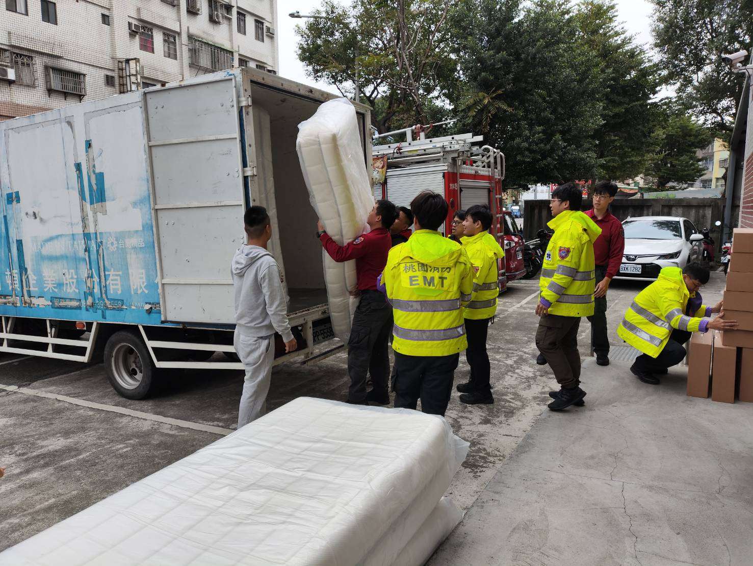 眠豆腐捐40套寢具 桃消大林分隊:繁重勤務後能獲得更好的休息 61821 0