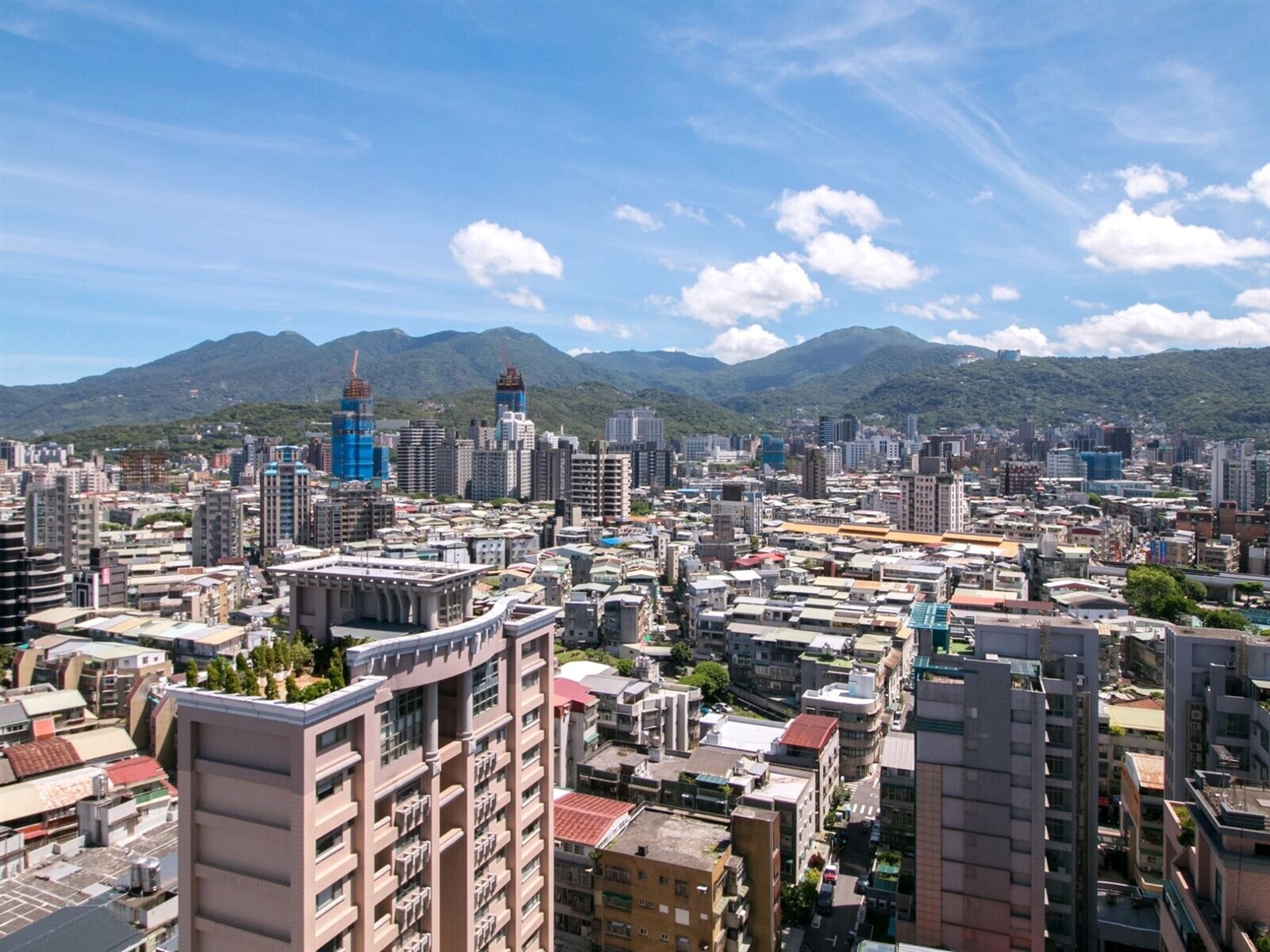 老人、老屋「窘境」難解?「長者換居」成功首例出現、官方提政策因應