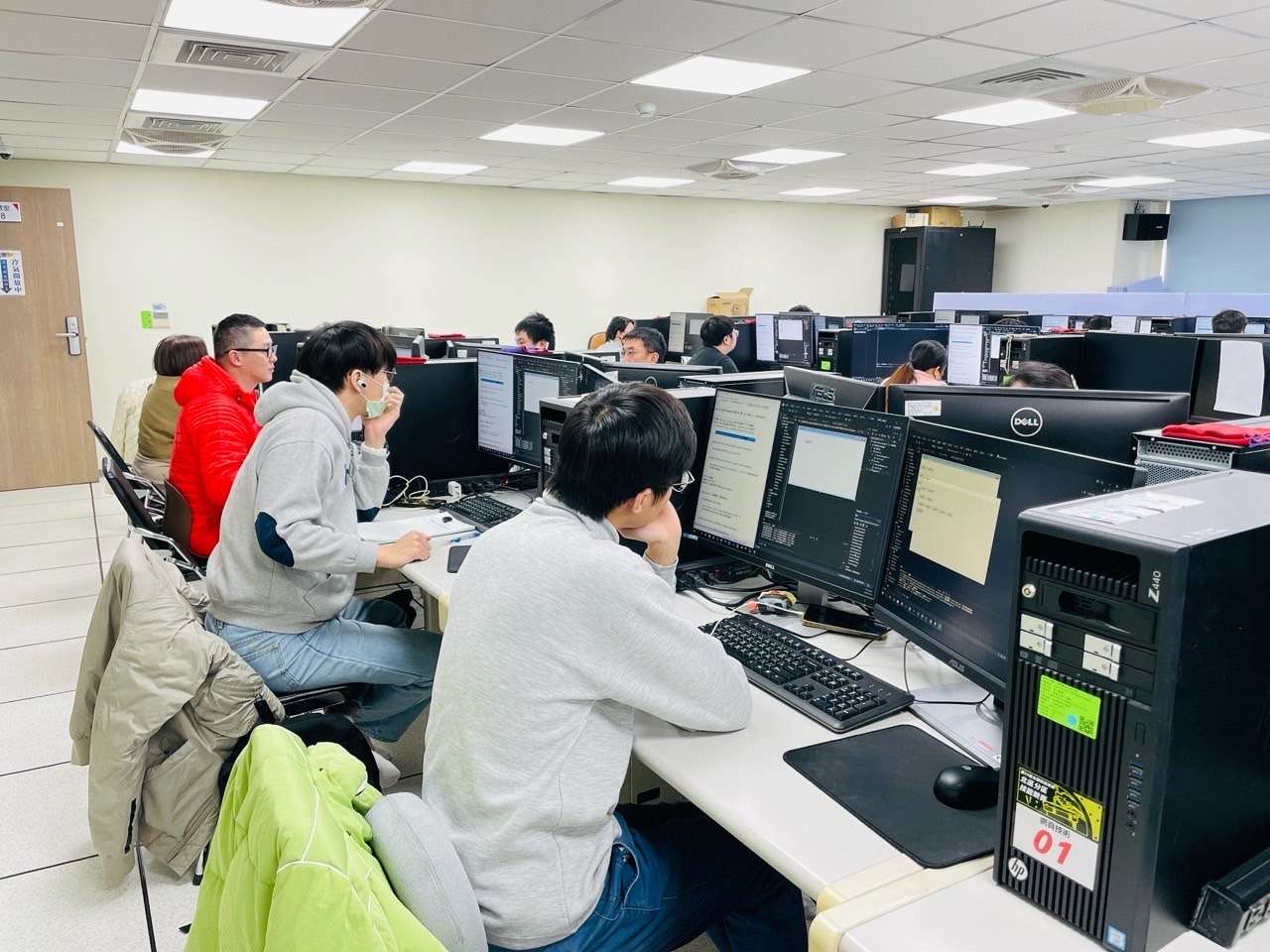 從零開始學!她參加桃竹苗分署職訓 成功轉職軟體工程師 AEA3FADB 9A4D 4BD3 902D 0F123DF5D839