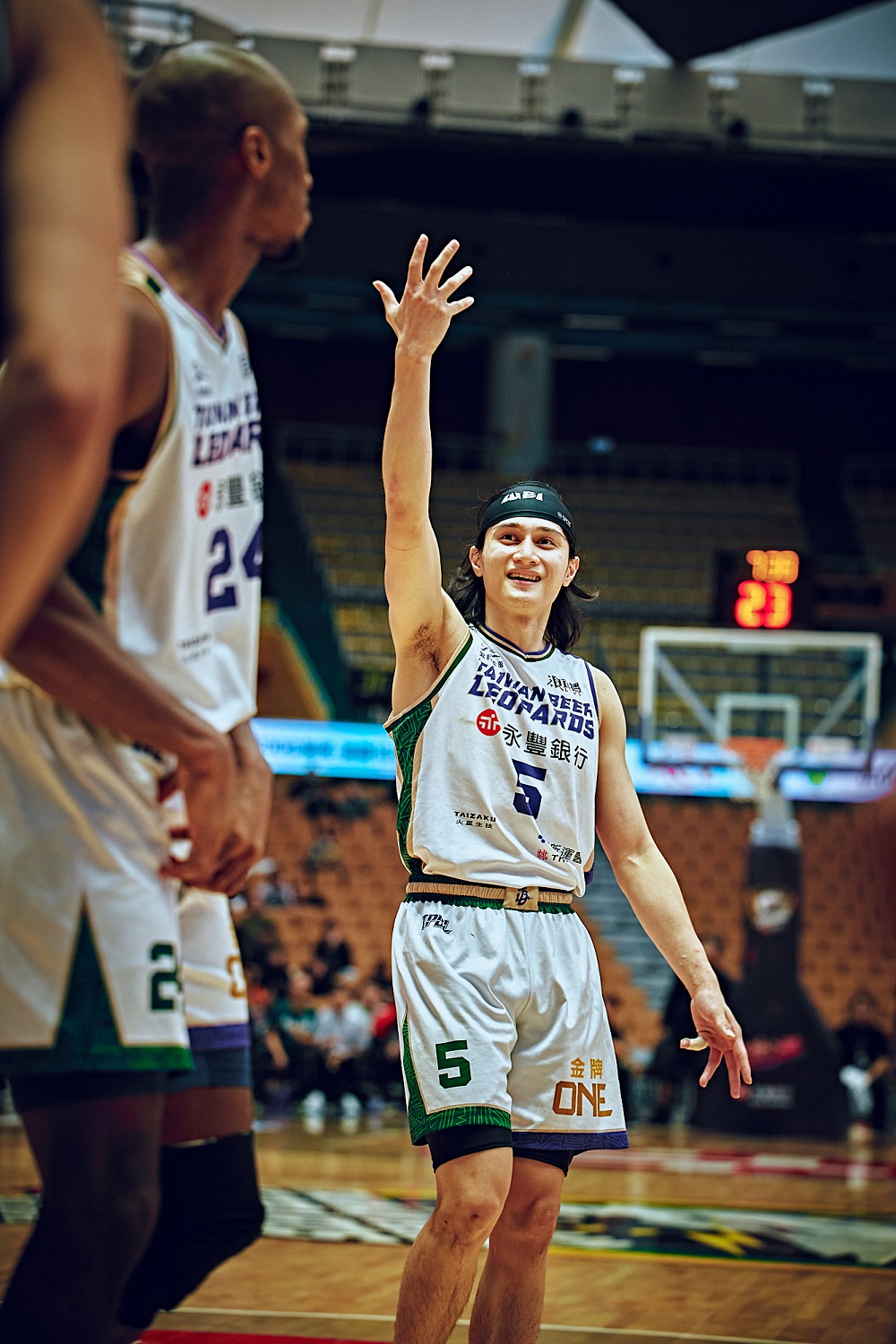 延長賽不敵對手3分球攻勢 台啤永豐雲豹94:106吞敗 DSC1285