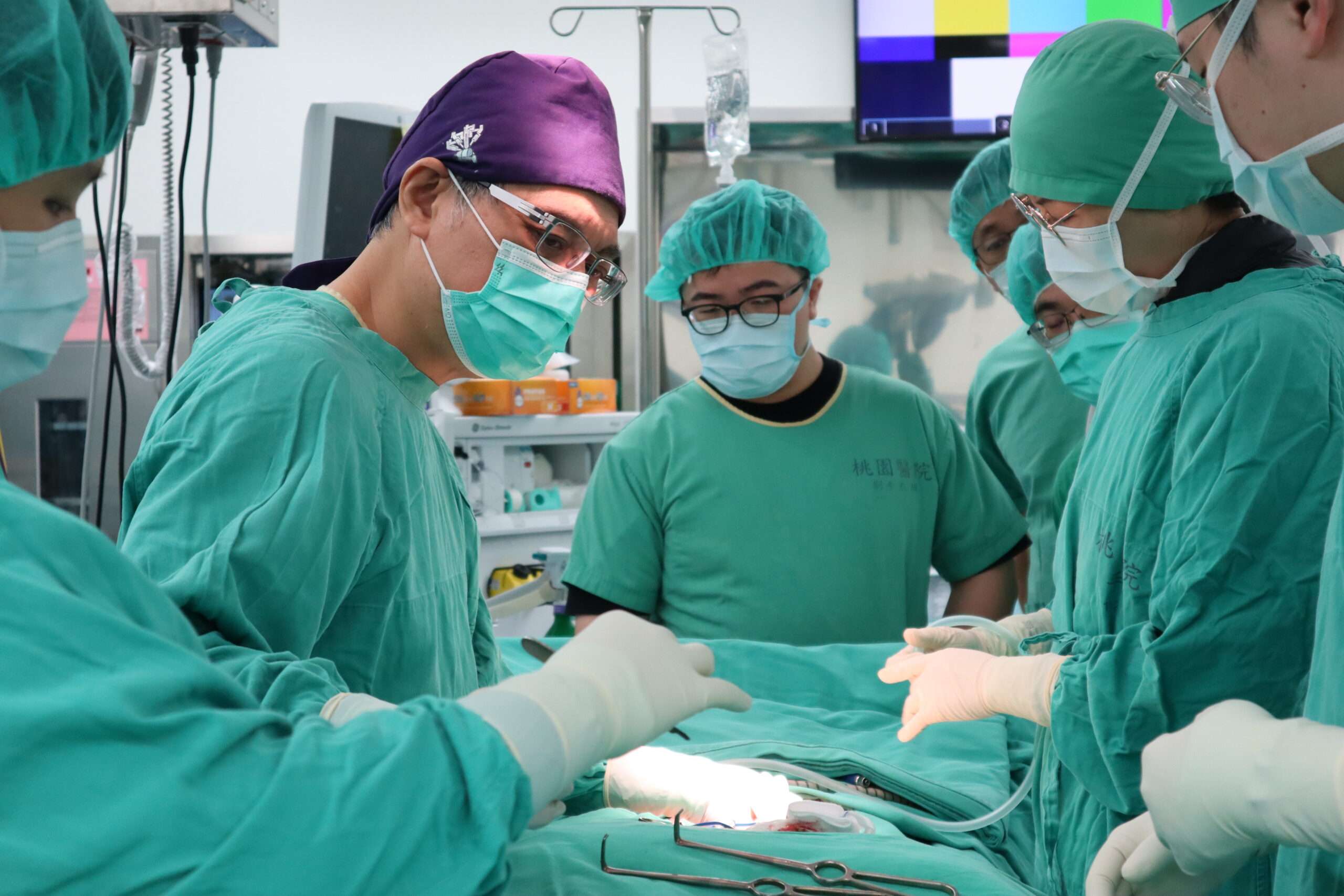 部桃積極發展達文西手術技術 健保擴大給付嘉惠更多患者 IMG 7757 scaled