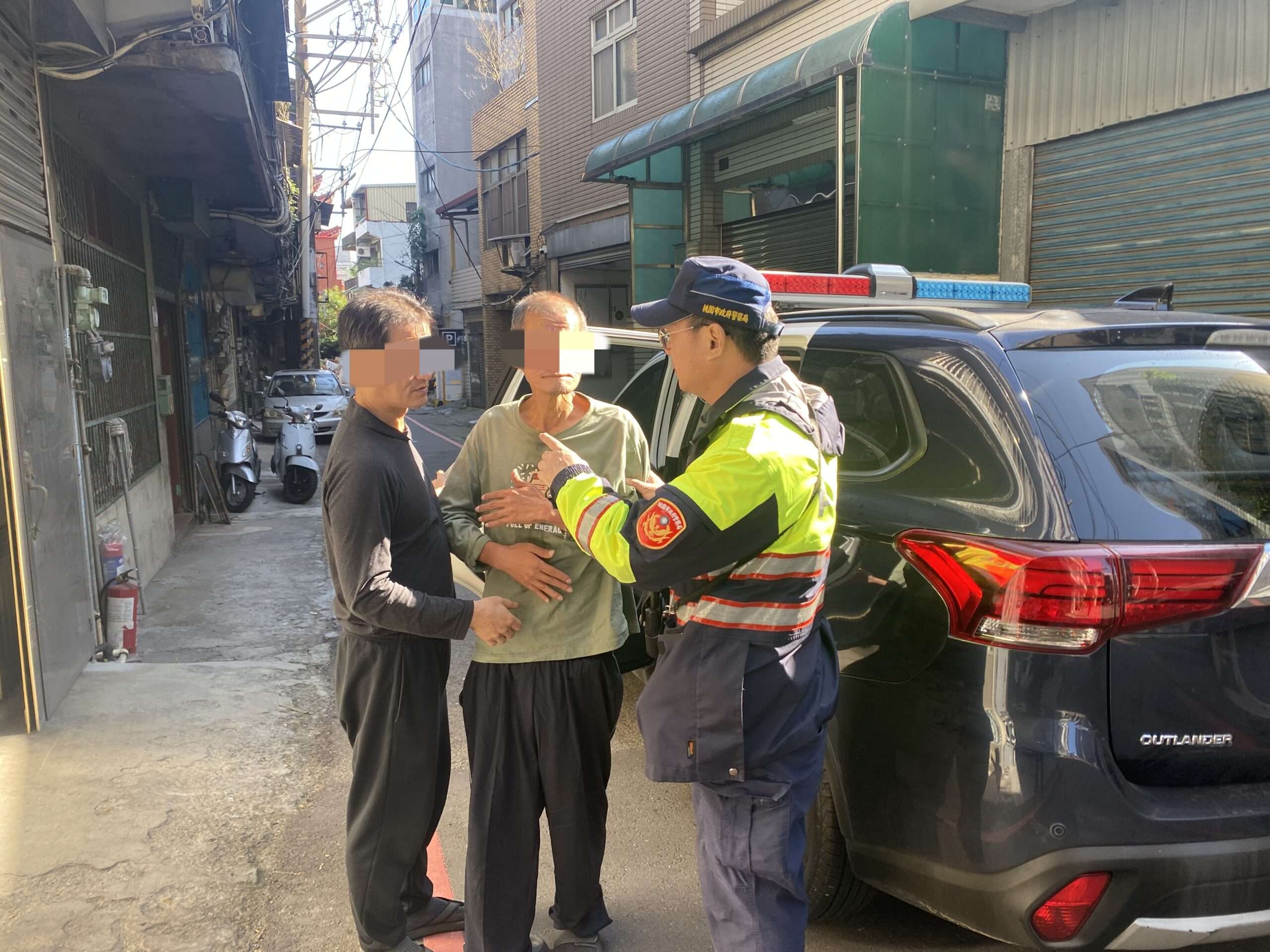 身心障礙男偷溜出門 壢警眼尖認出他身分 S 11108407 0 scaled