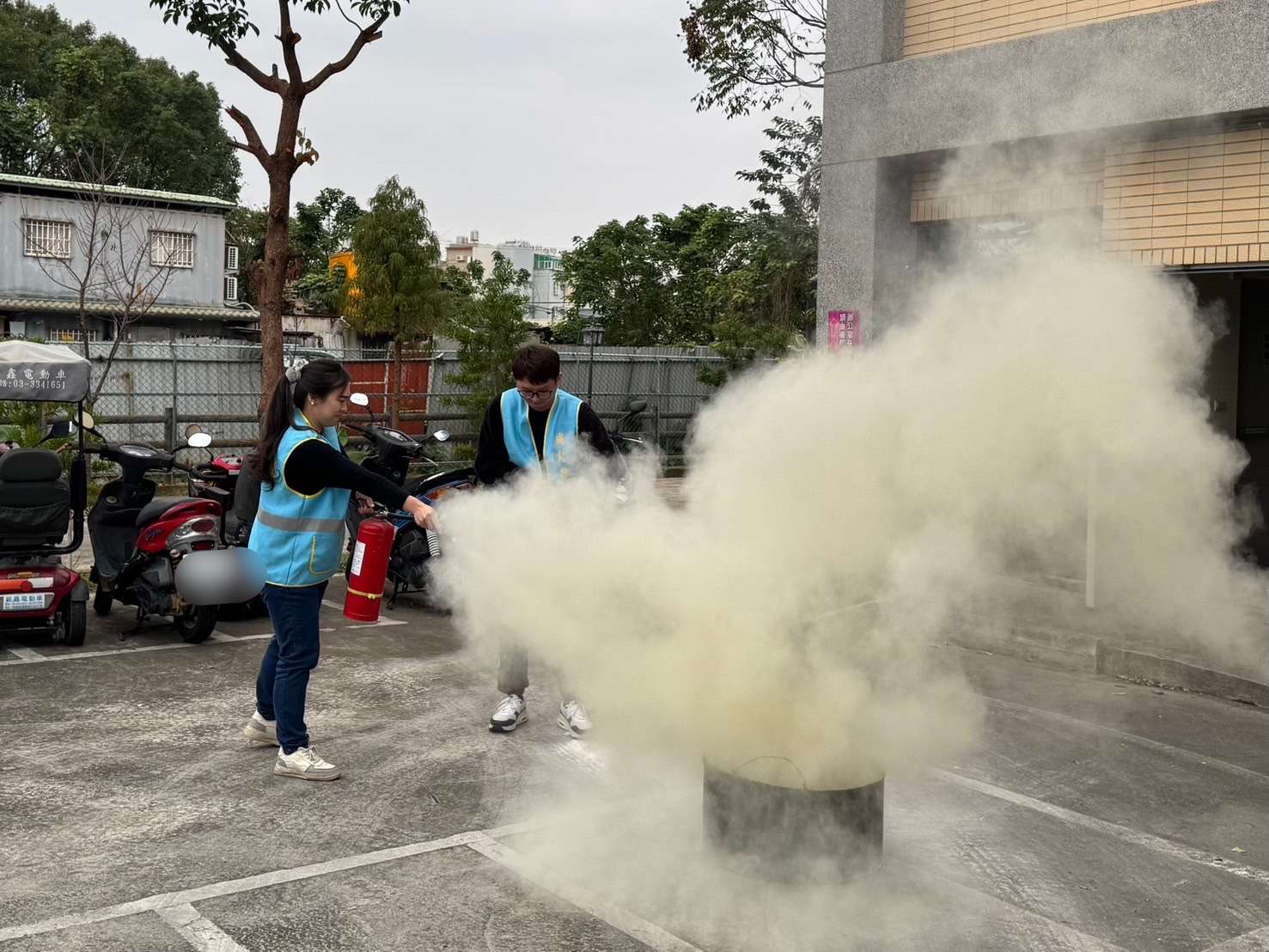 桃消三民分隊舉辦長照機構火警演練 強化「避難弱者」疏散流程 S 138133549 0