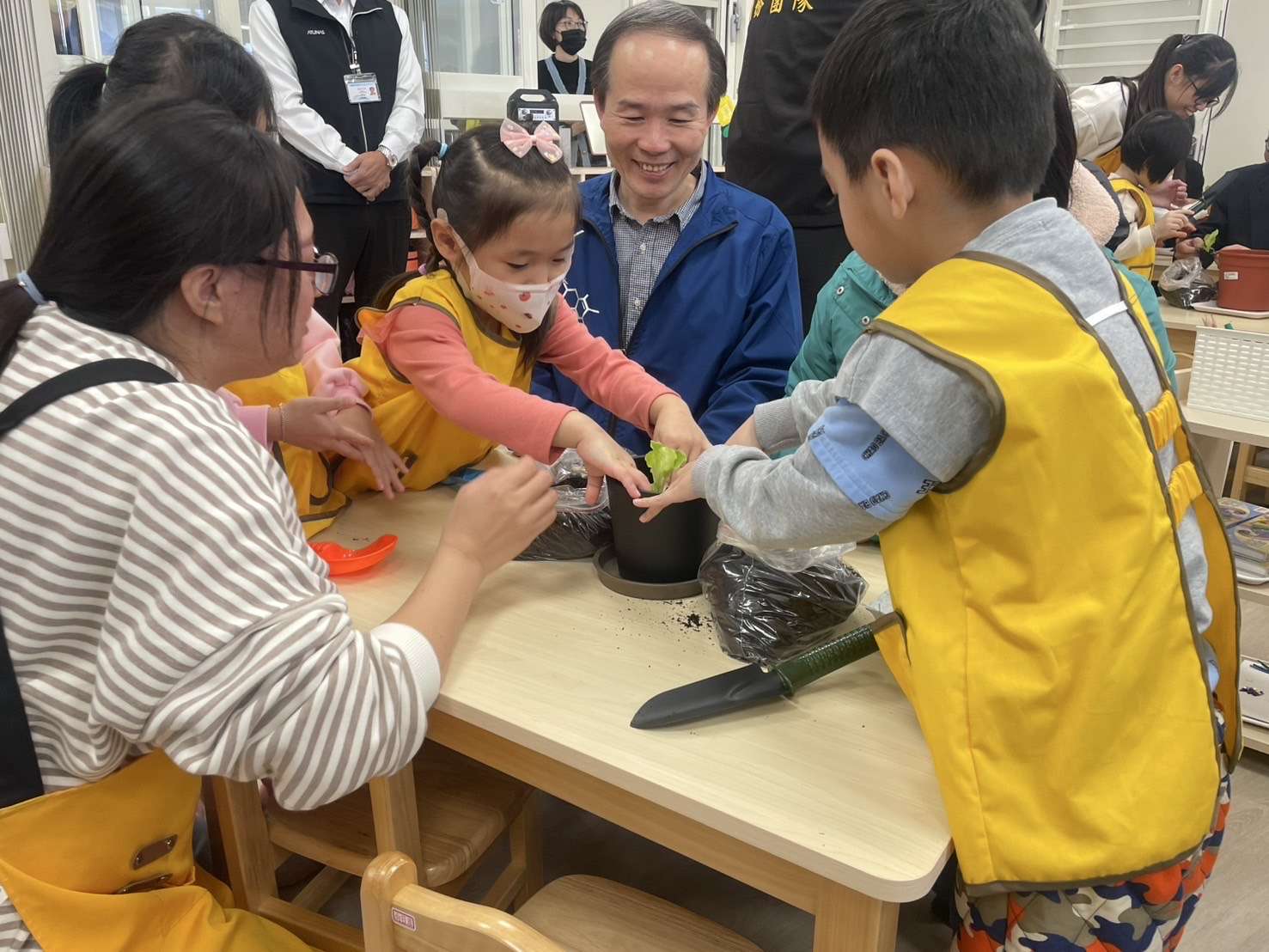 永豐非營利幼兒園舉辦冬至活動 張善政陪伴學童認識傳統文化 S 25149474 0