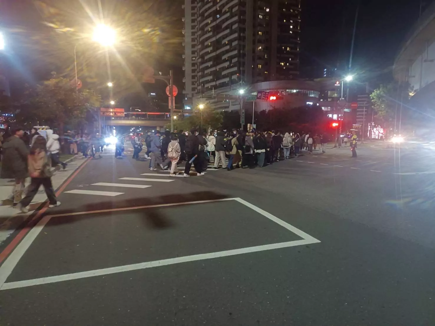 五月天今起桃園棒球場開唱 桃警曝二階段交管措施 五月天今起桃園棒球場開唱 桃警曝二階段交管措施