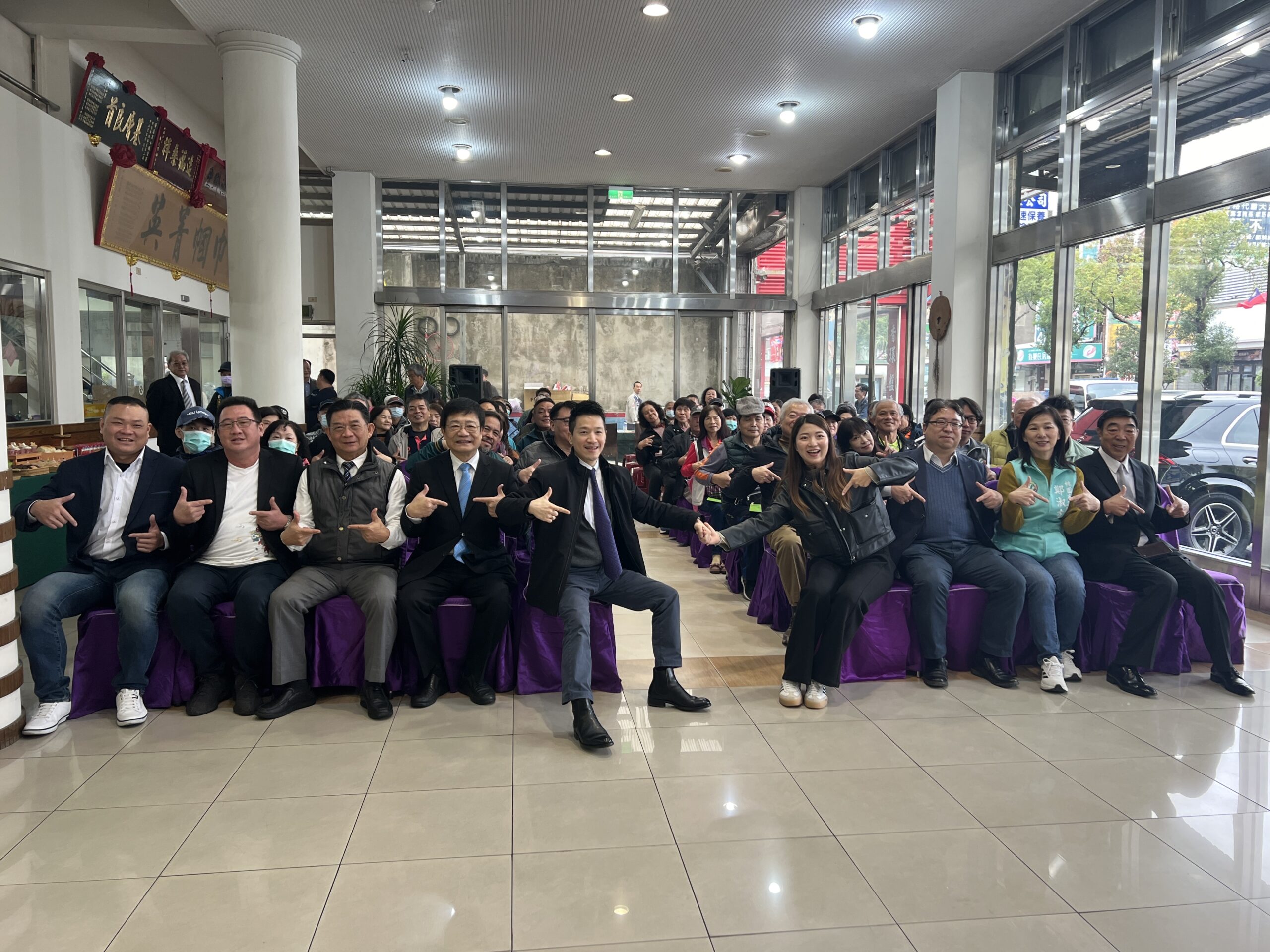 桃園楊梅信賴之友會成立 何志偉力挺民主基層新力量 S 695844886 scaled