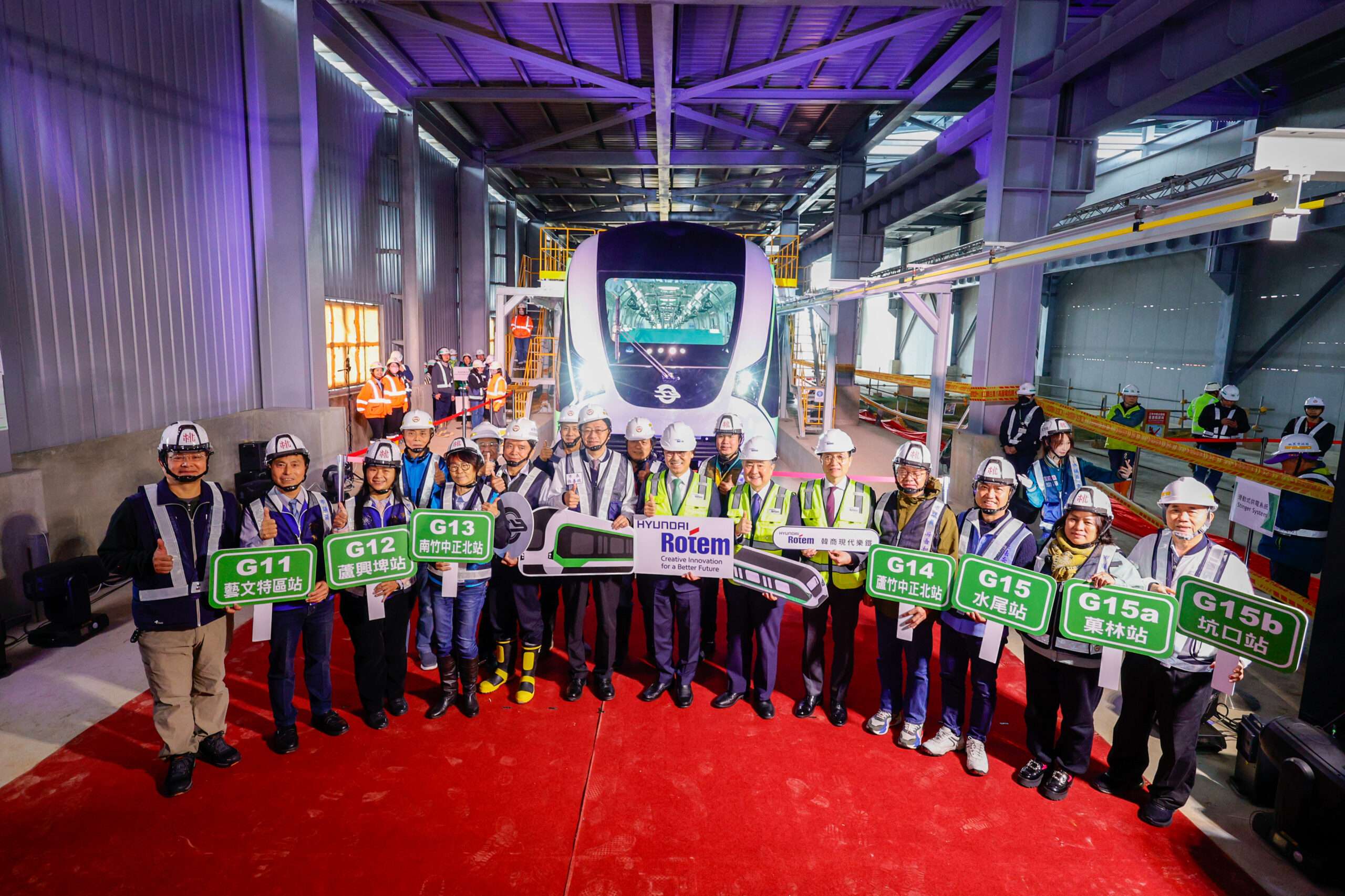 桃捷綠線首列車亮相 目標115年通車 XWP 241226 2819 scaled