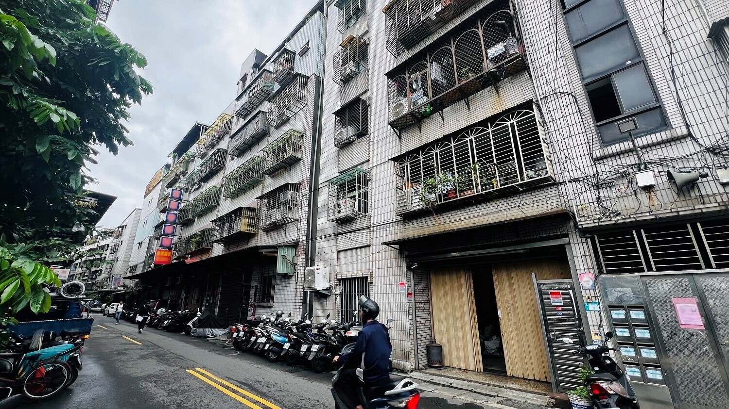 怕到去租房!三重、新莊海砂住戶有屋不能住 都更通過終結惡夢