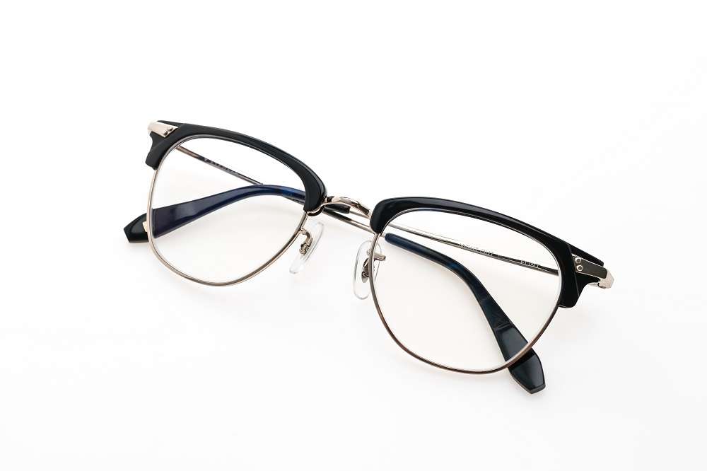 投書/龜山農會強盜案專員被槍殺 警方靠一副眼鏡破案 eyeglasses wear 1