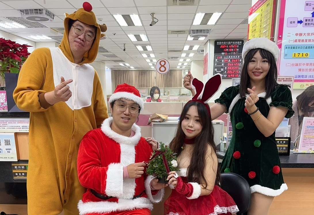 浪漫聖誕節 桃市95對新人登記結婚