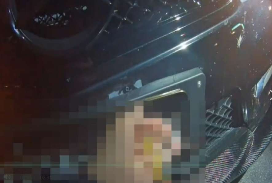 捨不得換車牌號 他異想天開「做這事」下場慘了 1736393258109
