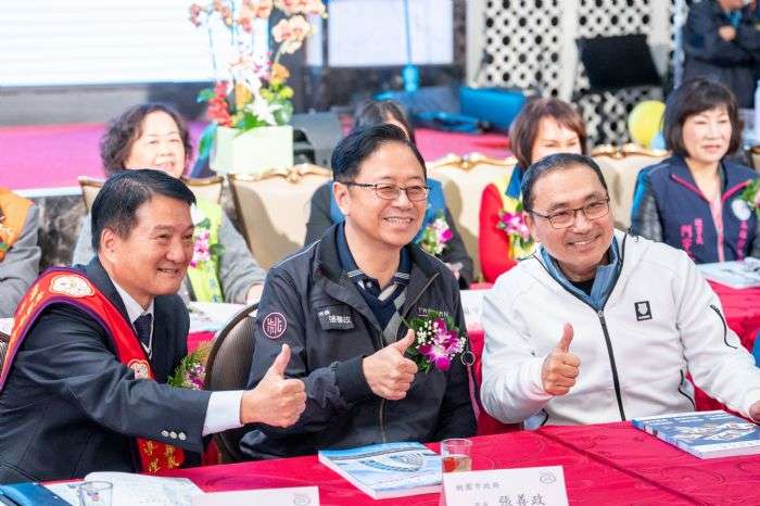 桃市嘉義同鄉會舉辦會員大會 張善政:團結力量令人欽佩 20250104180800756