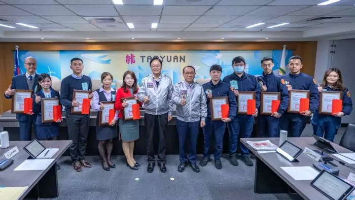 為民眾守住逾1.1億財產 桃園表揚阻詐有功員警、行員 為民眾守住逾1.1億財產 桃園表揚阻詐有功員警、行員