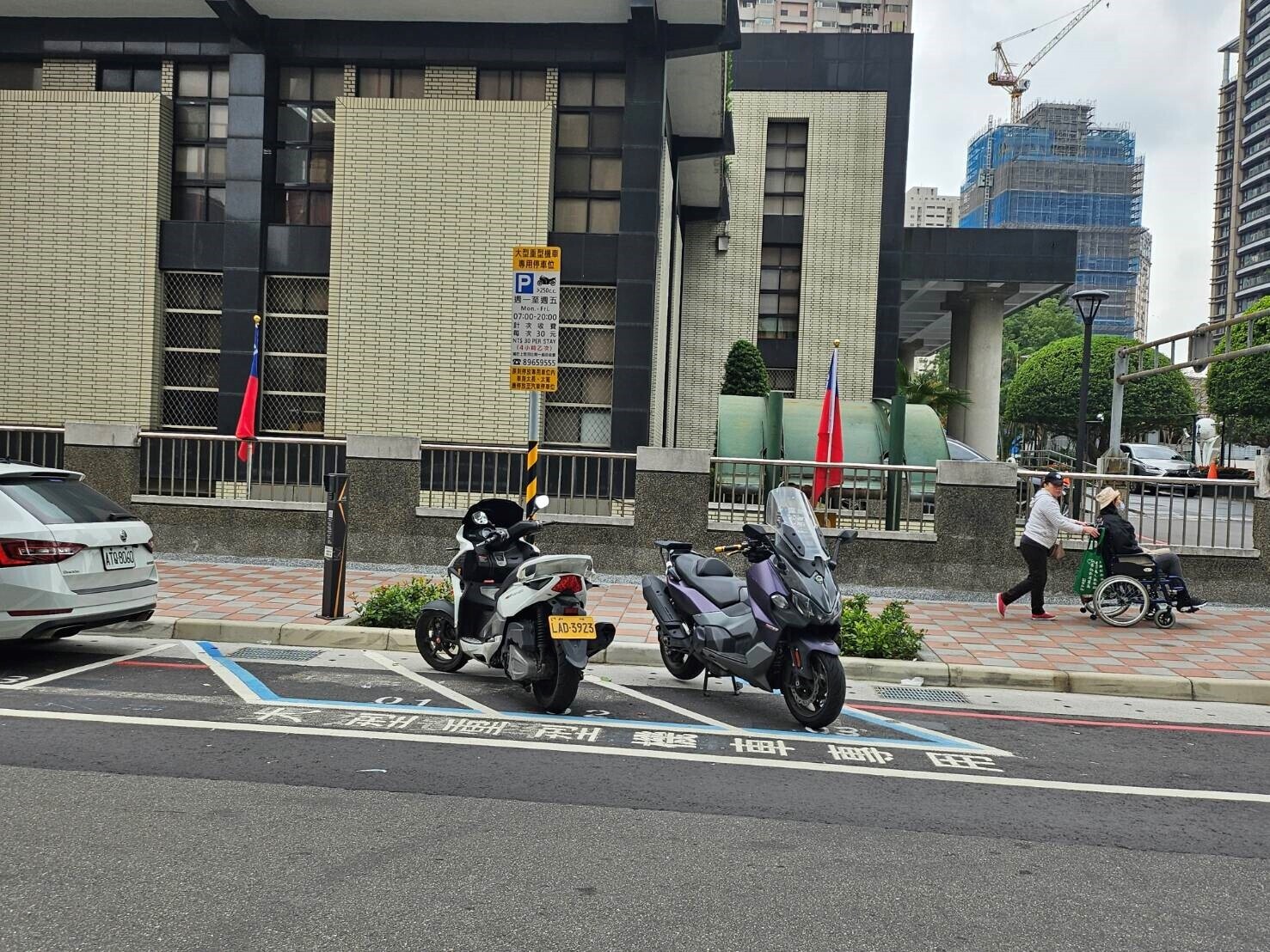 新北路邊重機停車格獲好評! 交通局:擴大試辦區域