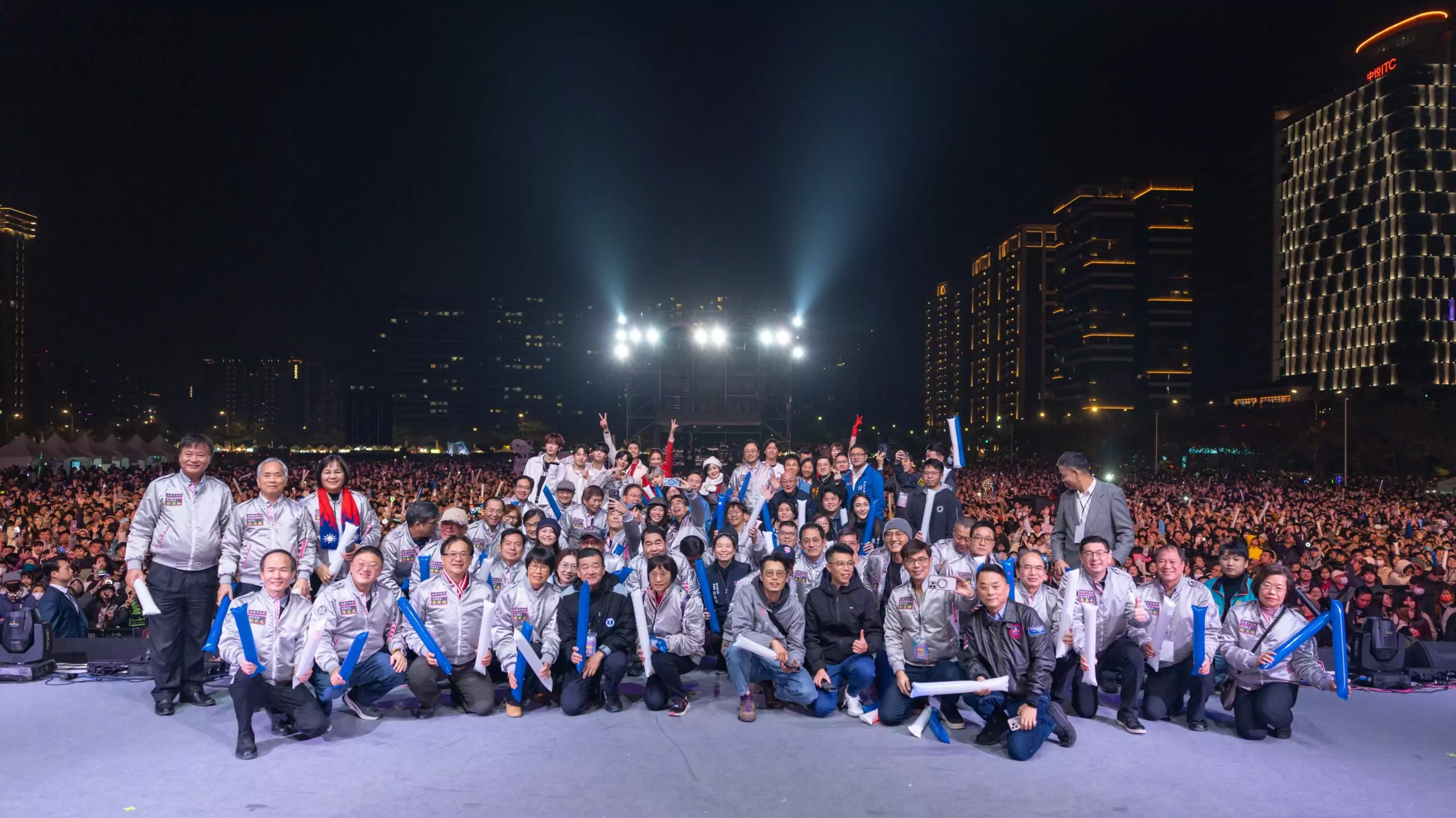 桃園跨年夜嗨翻!姜丹尼爾領銜13組卡司陪市民迎接2025 473608 0 scaled