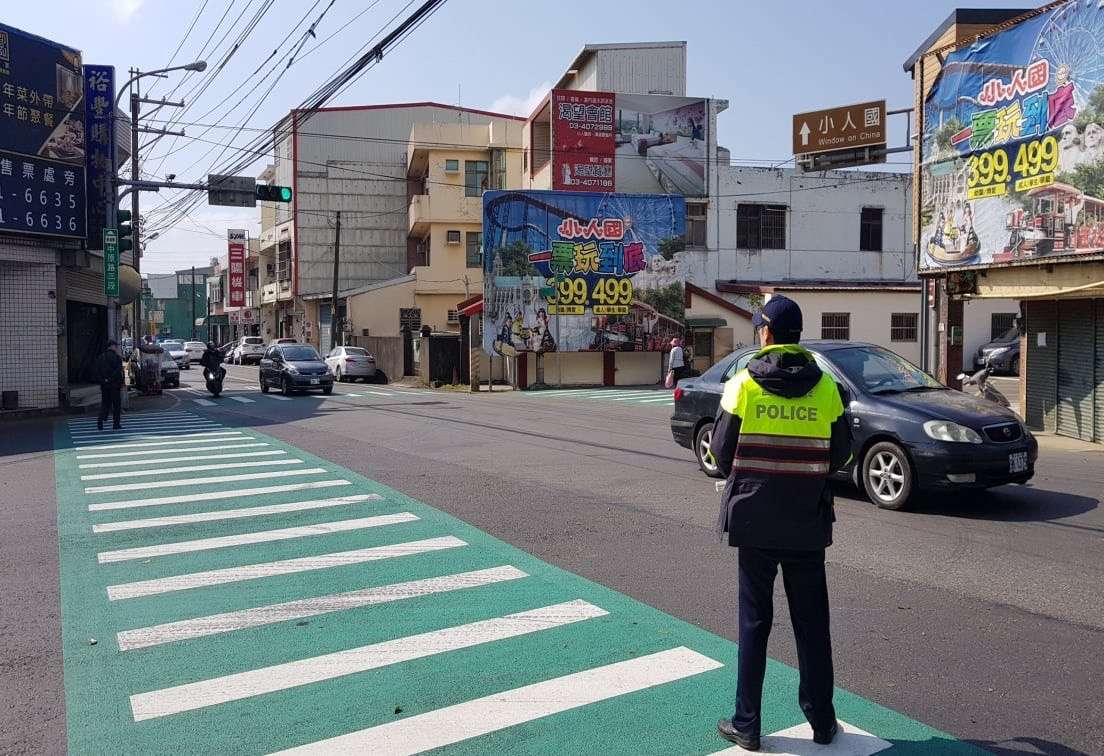 過年到石門水庫走春 龍潭警建議這樣走 S 1425704 0