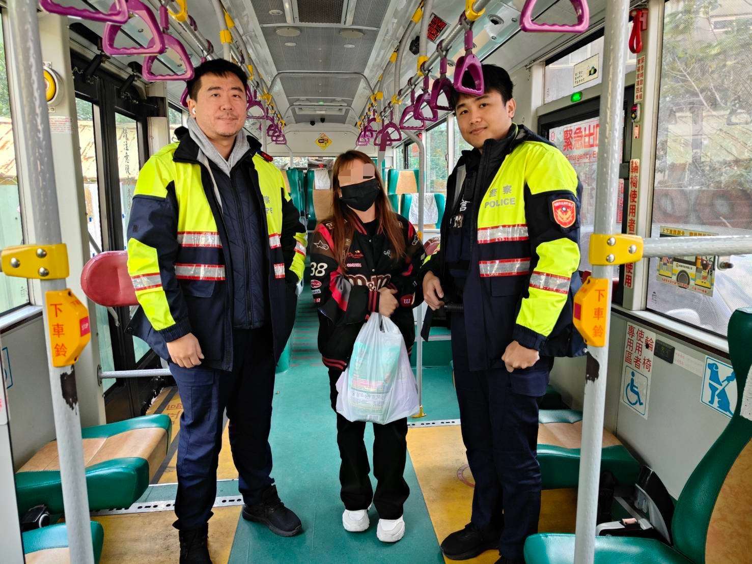 菲籍女移工慌張走進派出所 龍潭警火速解圍 S 1499269