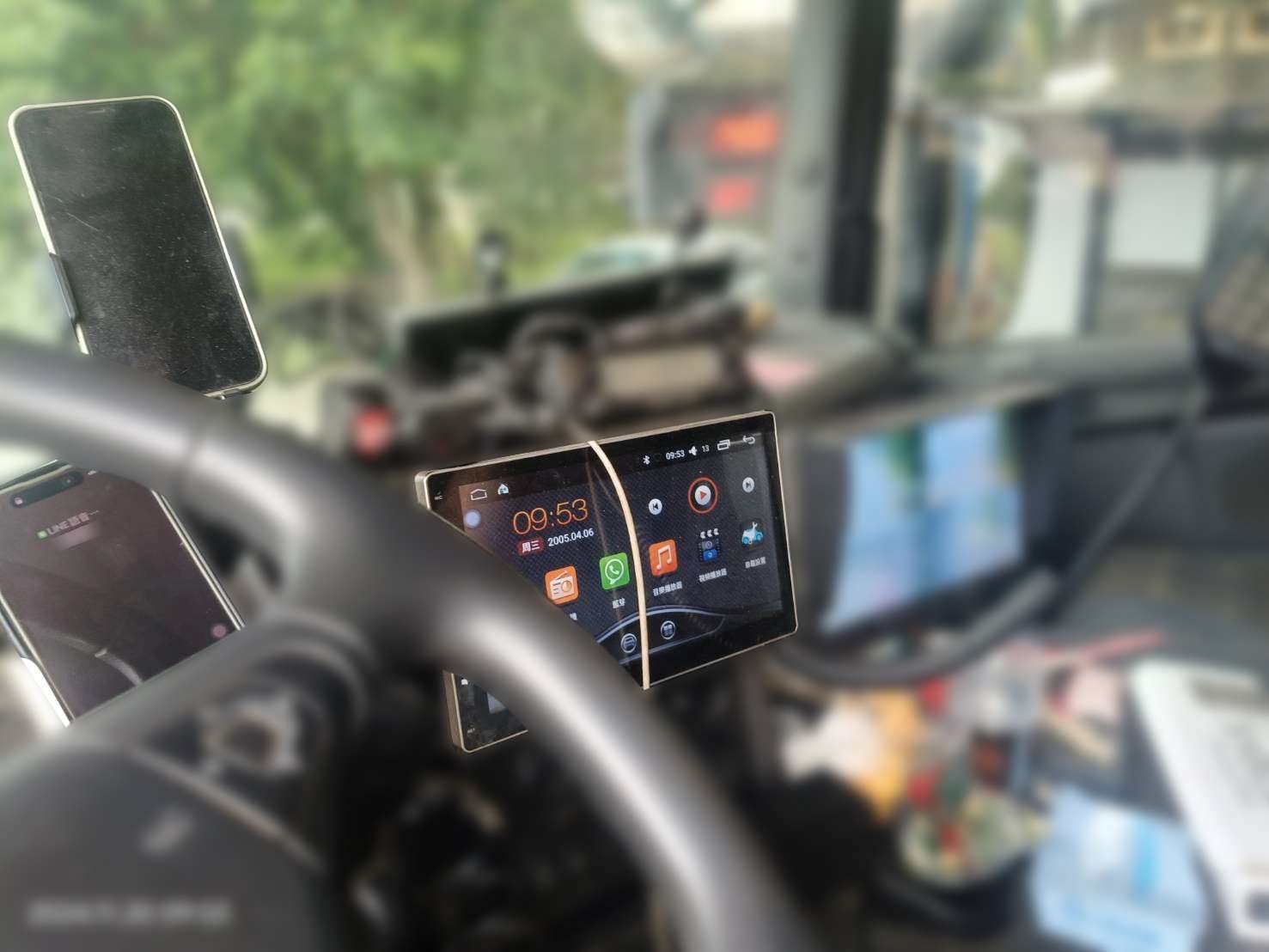 大型車分心駕駛頻釀禍 國道警提醒駕駛這些事 S 3489936