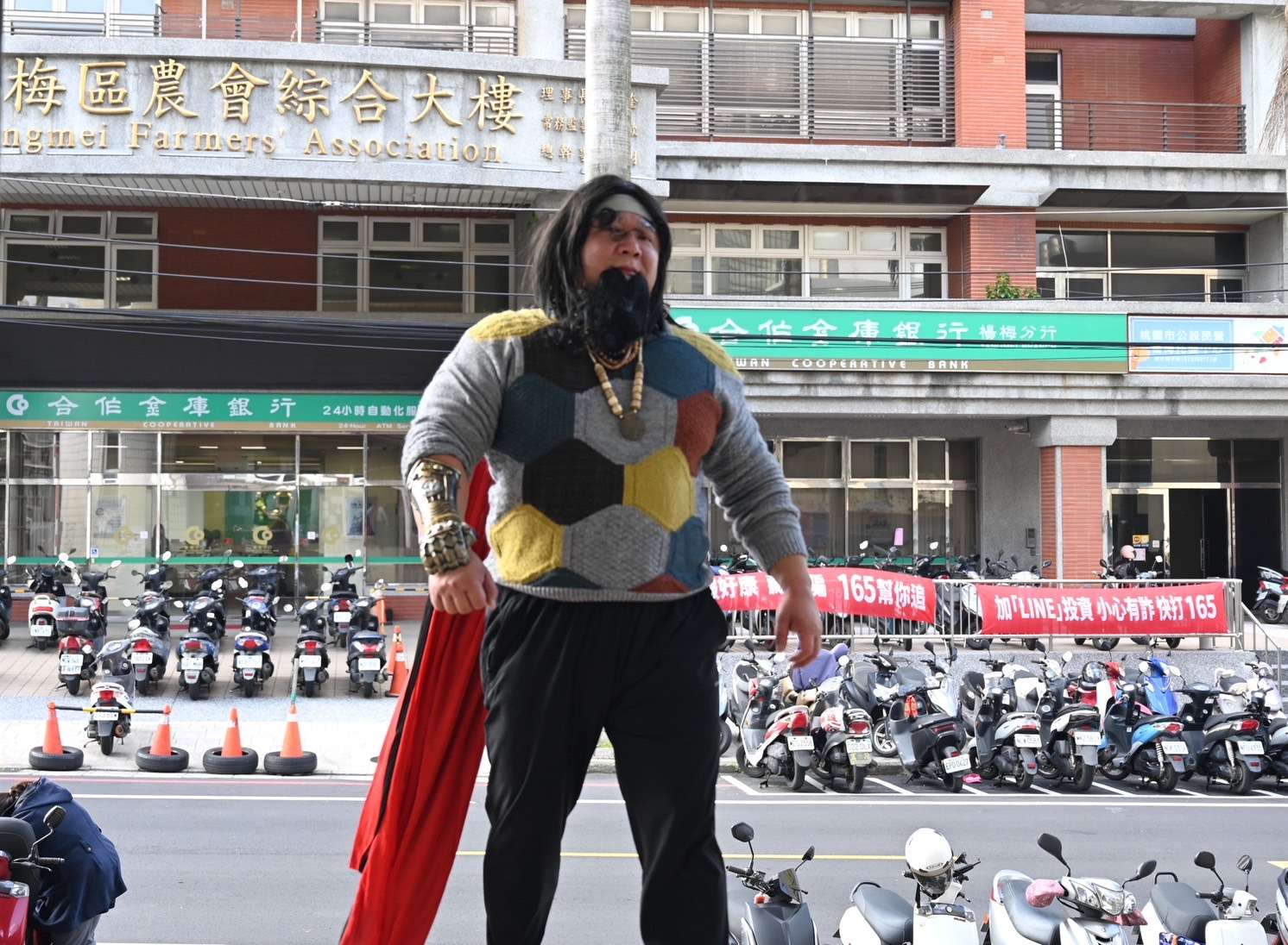 九世惡人搶農會?楊梅警防搶演練超逼真 S 71876658