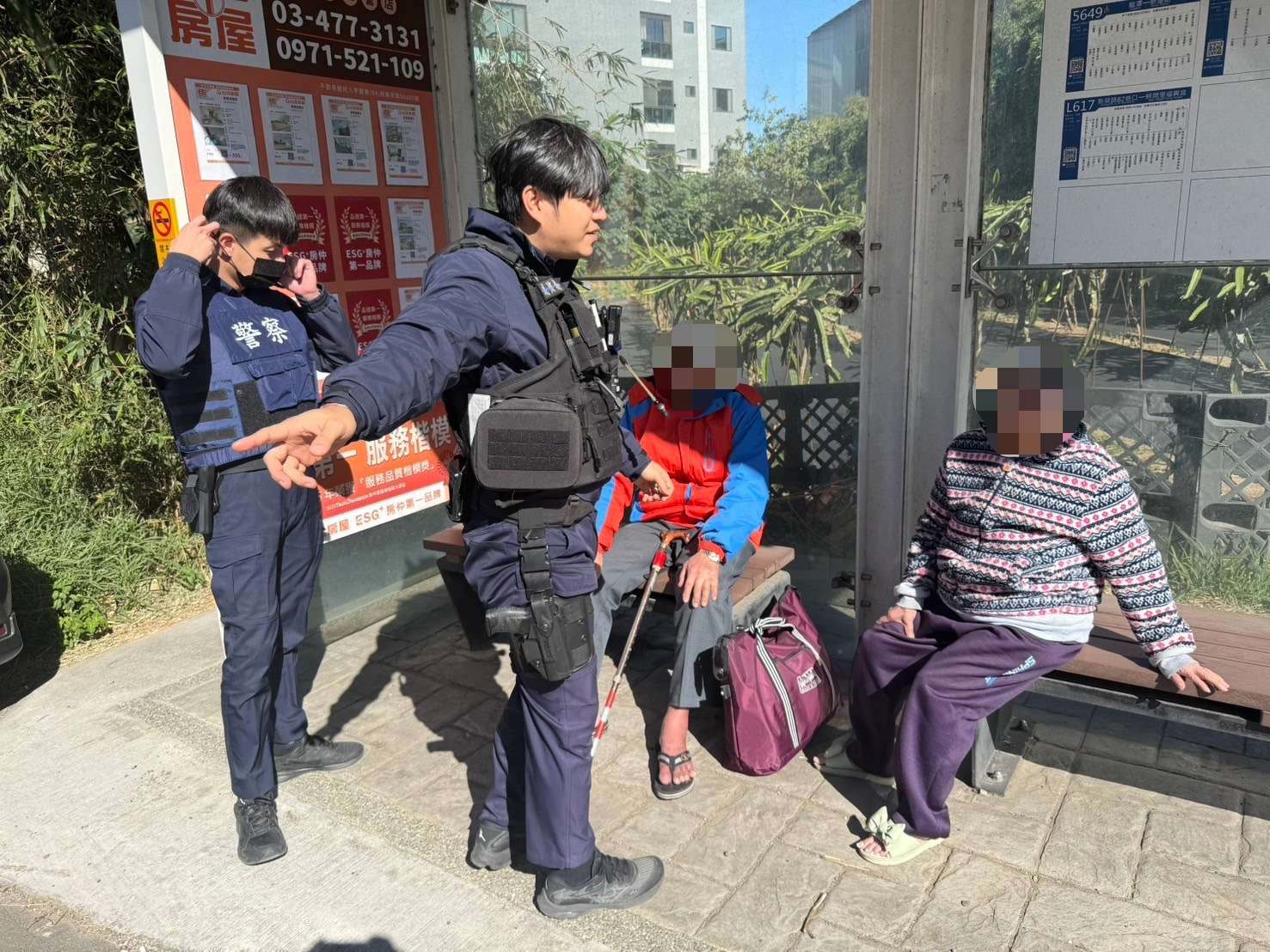 高齡父母外出失聯 楊梅警暖心尋人助返家 S 72073295 0