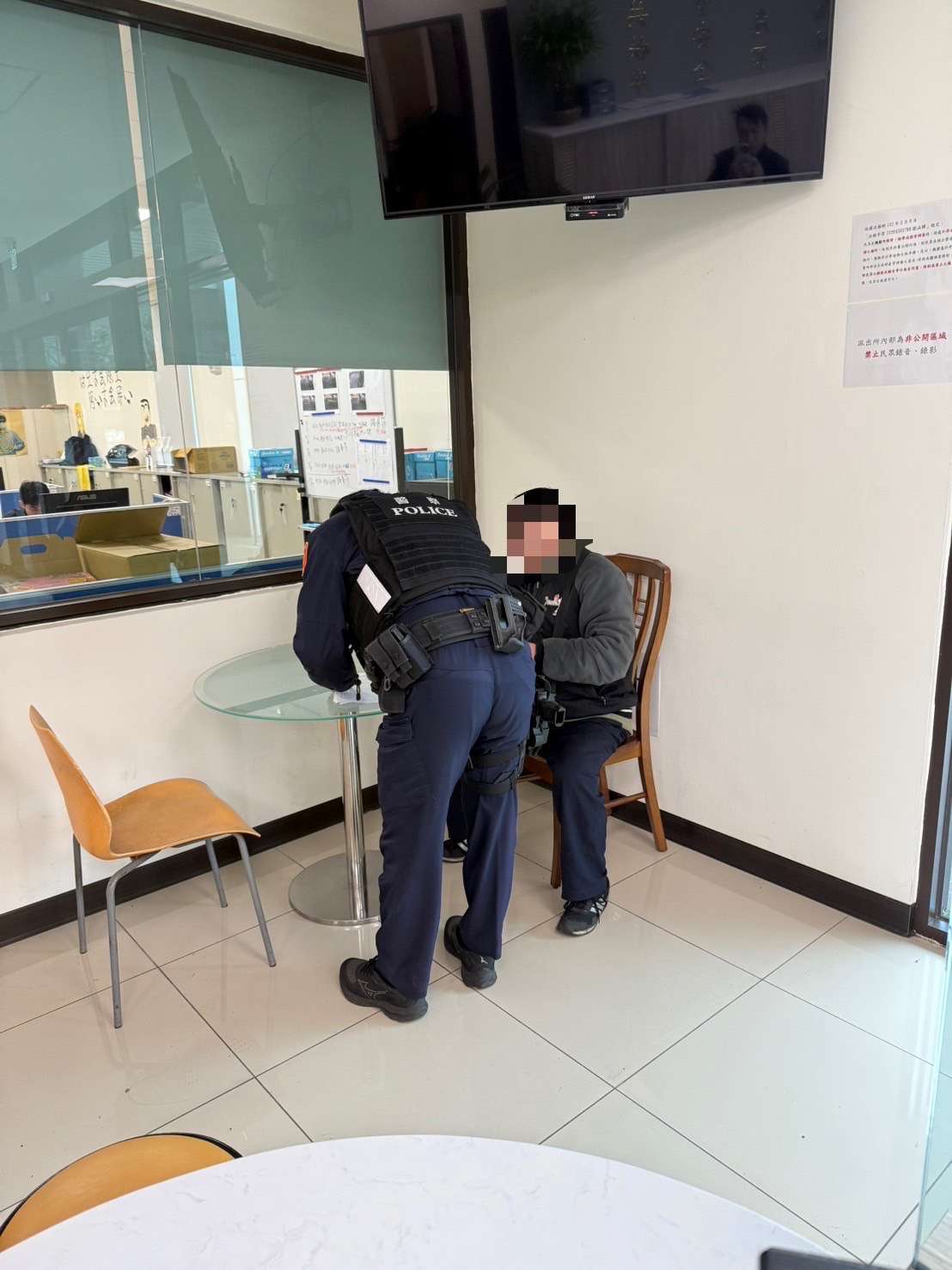 身障男1原因騎車外出失聯2日 楊梅警火速尋人助返家 S 72515602 0