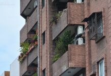 區權會表決「陽台裝鋁窗」他驚:比法官還大? 判例跟網友想的不一樣