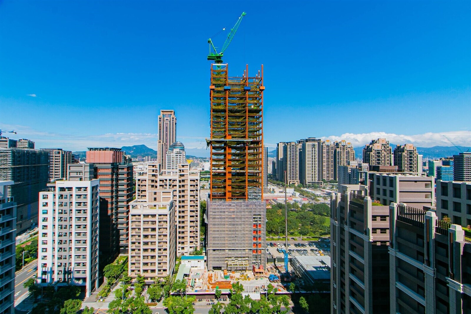 北中南新建案12月表現「雲泥之別」 專家:建商「這行為」變多了