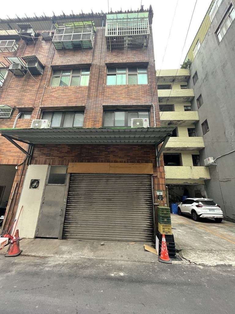 桃園分署拍賣會2/4登場 多座公寓、透天開放投標 桃園區公寓外觀 0