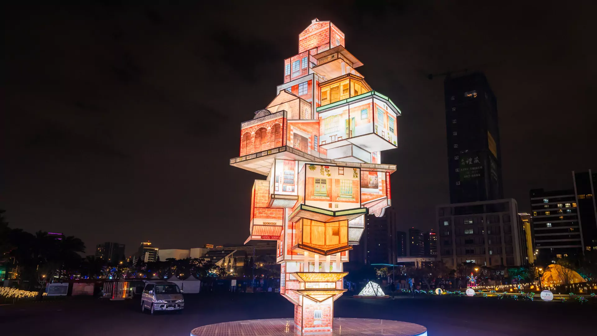 台灣燈會搶先看!9公尺大型作品展現多元文化交融之美 台灣燈會搶先看!9公尺大型作品展現多元文化交融之美
