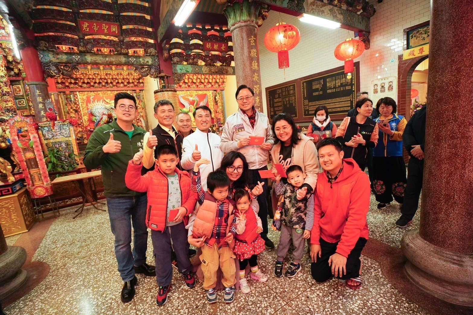 張善政宮廟參香發福袋 祝福市民闔家平安 20250202194226513