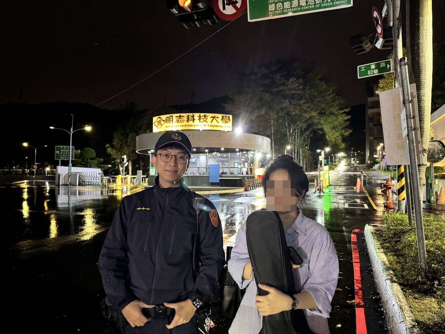 越籍女大生錯過末班車徬徨無助 桃園暖警護送平安返校 2076145 0