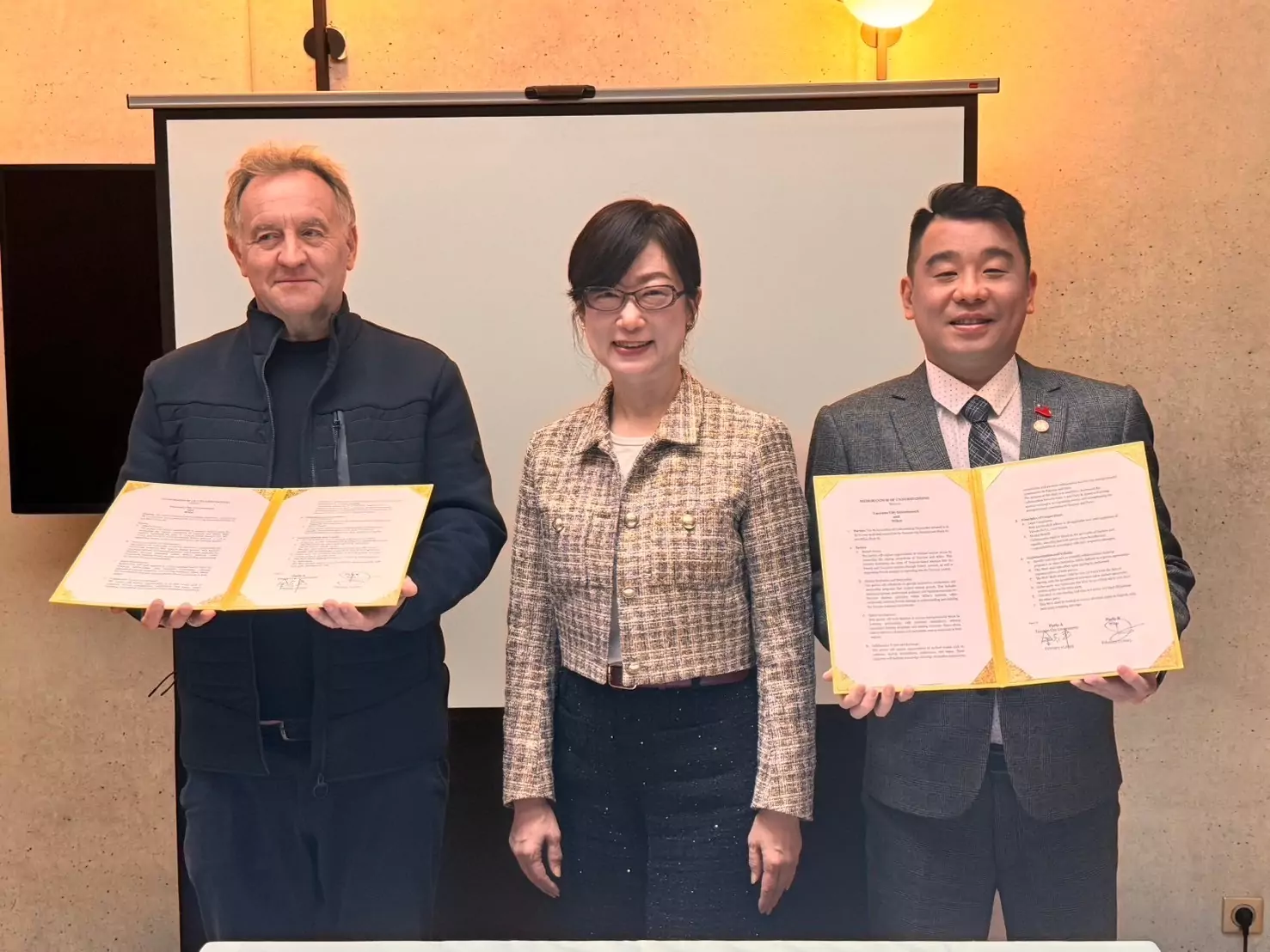 桃市府與法國Wilco公司簽署MOU 為新創生態系注入強勁動能 桃市府與法國Wilco公司簽署MOU 為新創生態系注入強勁動能