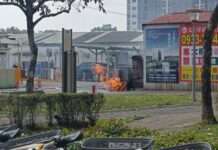 【有片】水溝狂噴火!桃消出動47人緊急撲滅 現場畫面曝光