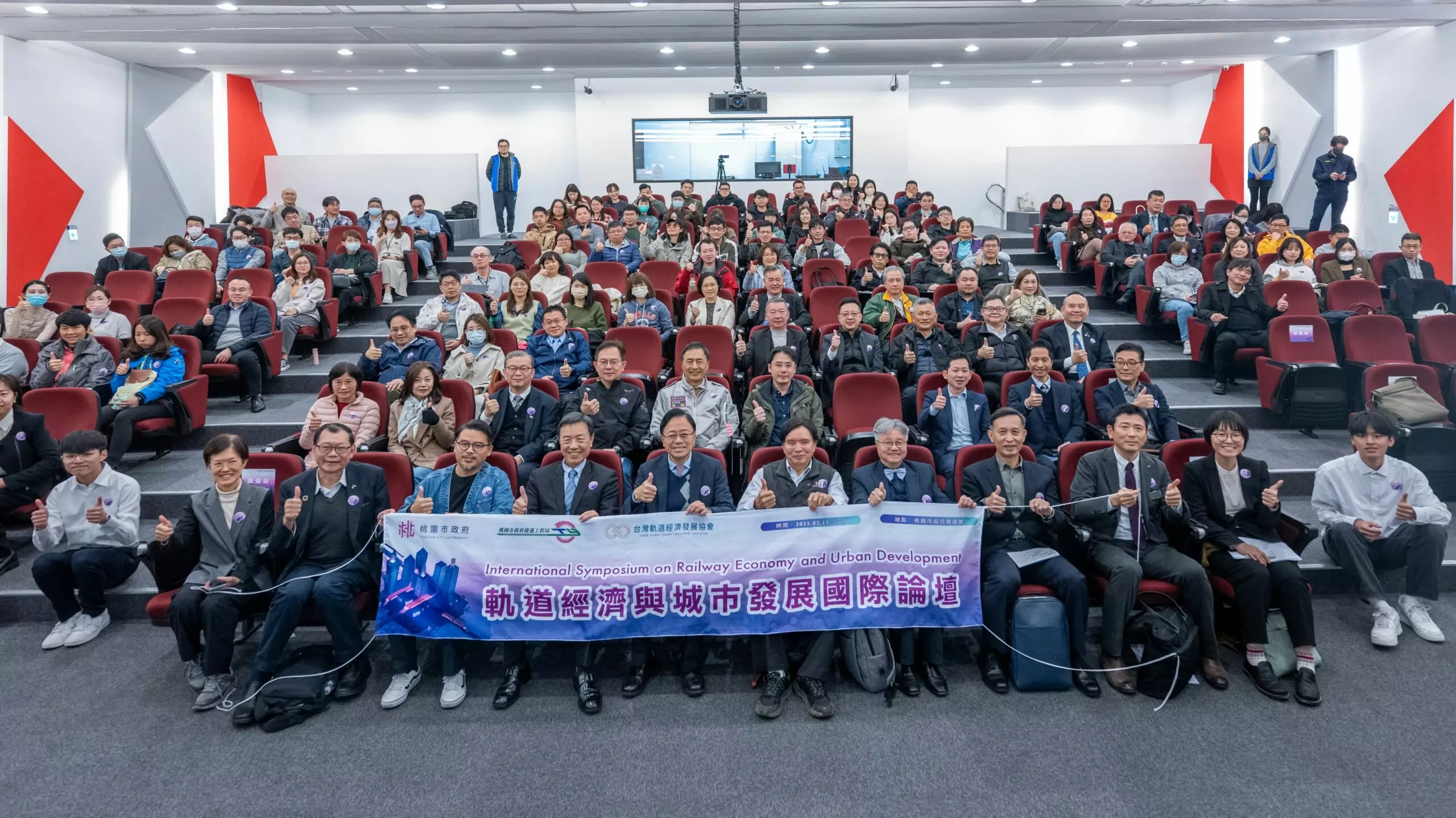 桃園軌道建設如火如荼 張善政展望未來交通藍圖 桃園軌道建設如火如荼 張善政展望未來交通藍圖