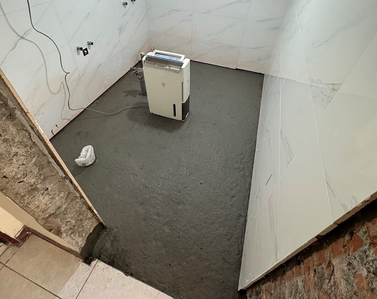 「裝修蟑螂」無所不在!他用APP找師傅修家中衛浴「下場慘」