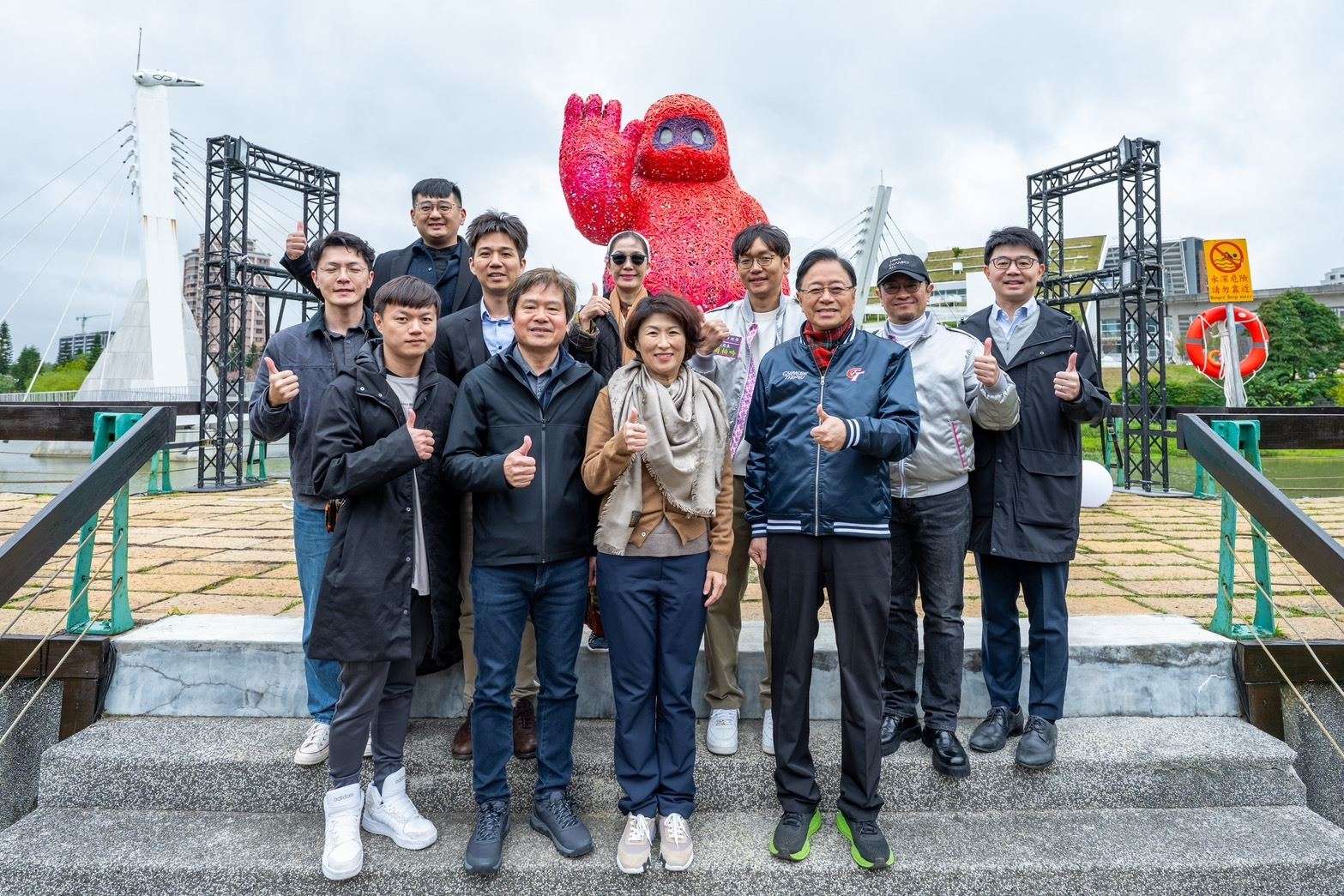 台東縣長赴桃參訪台灣燈會 盼深化雙方合作 c2a402f5 9726 47d6 9226 38fe26e13270