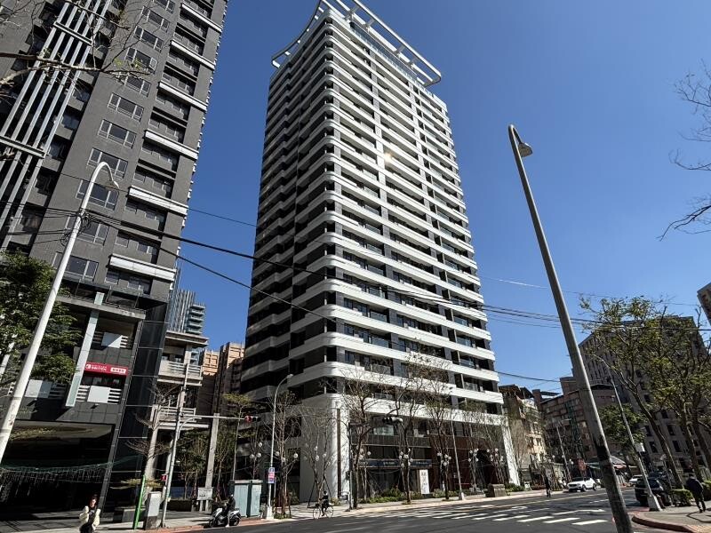 新板特區拼圖又一塊 都更案完工新年後入住新家