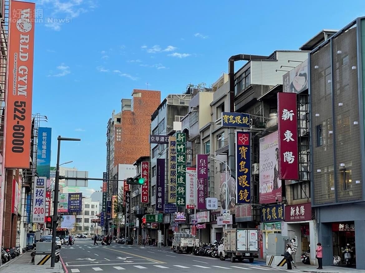 買下老透店漲租1萬…逼走美容業老闆娘!貪房東結局慘「不知2、3樓全壁癌」