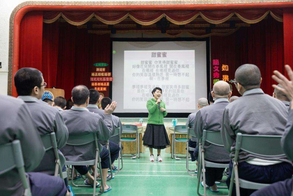 聲樂家簡文秀北監開講 收容人學習人生價值 f65d6d 3