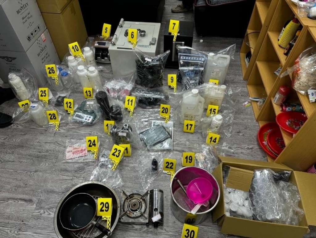 檳榔攤暗藏喪屍煙彈製毒工廠 桃檢起訴4人 heheh