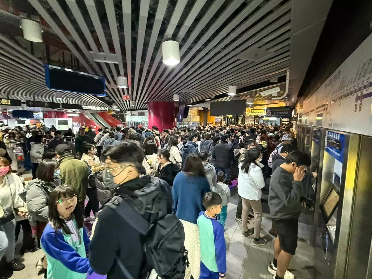 台灣燈會今湧入140萬人次 市府啟動交通疏運確保順暢 wp 17396236818325755815266970466547